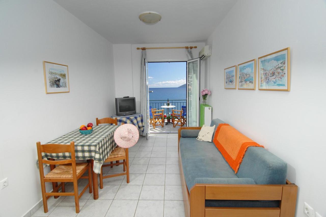 Alexis Studios And Apartments Agia Efimia Екстер'єр фото